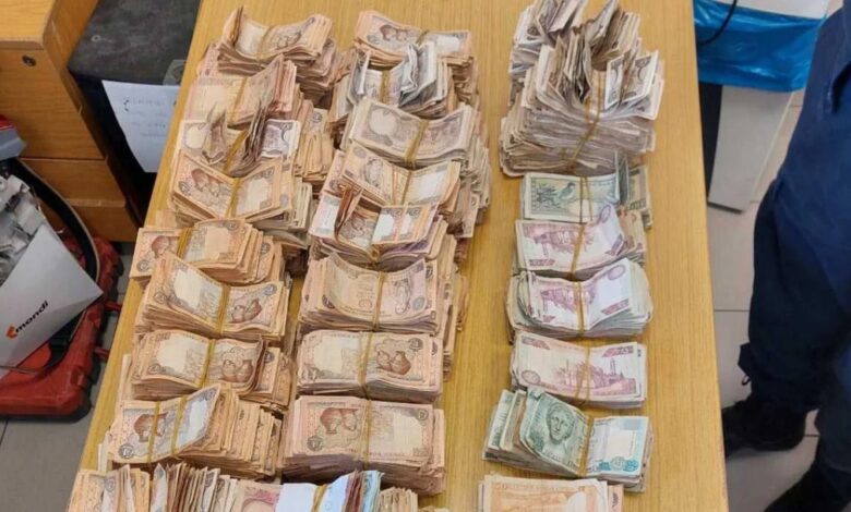 Baf'taki Çöp Evden Servet Çıktı: Temizlik Sırasında Binlerce Kıbrıs Lirası ve Mücevher Bulundu