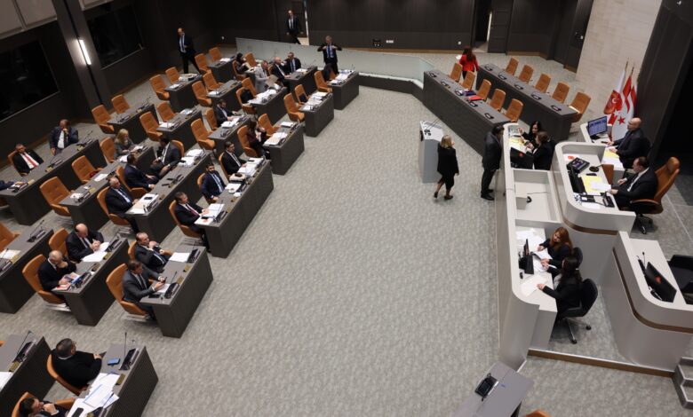 Cumhuriyet Meclisi Genel Kurulu’nda çalışma, enerji ve sağlık gündemi