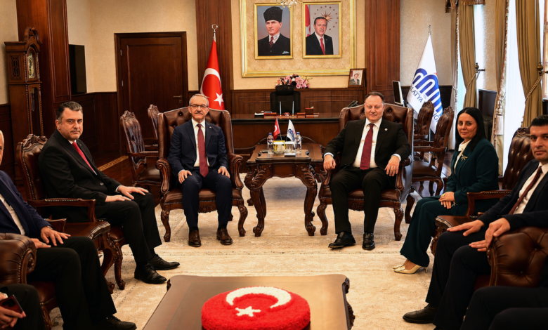 Meclis Başkanı Ziya Öztürkler Malatya'da "Kıbrıs Sorunu ve Milli Davamız" Konferansı Verecek