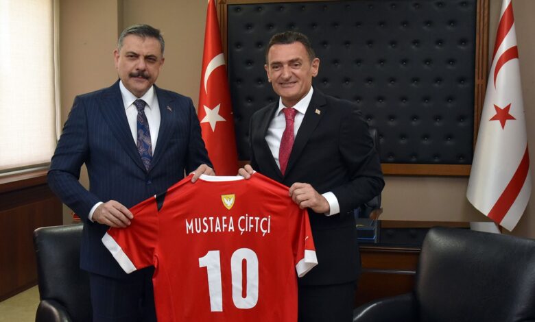 Bakan Oğuz ve mevkidaşı Çiftçi'den 'iş birliği' mesajı