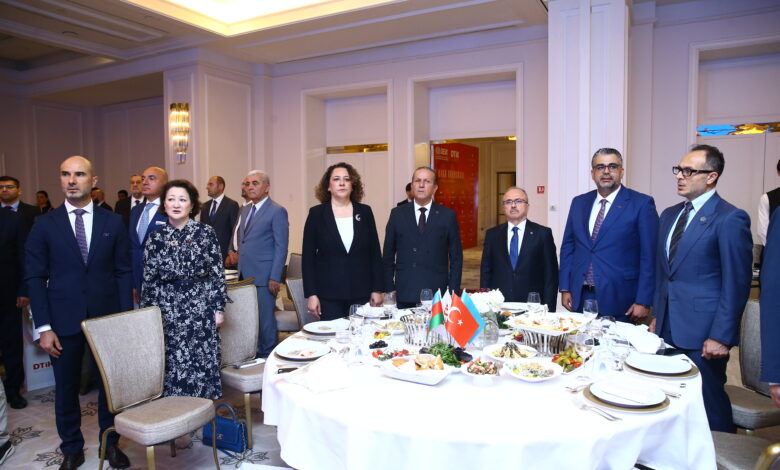 Bakü'de Türk Dünyası Buluşması: İş İnsanları ve Devlet Yetkilileri Bir Araya Geldi