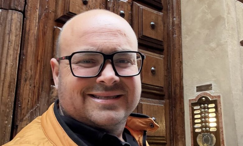 Gazeteci Bilbay Eminoğlu Hayatını Kaybetti