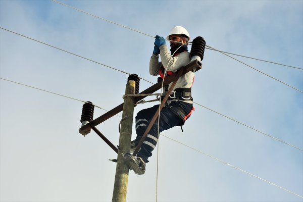 Lefkoşa'da Yarın Bazı Bölgelerde Elektrik Kesintisi Yapılacak
