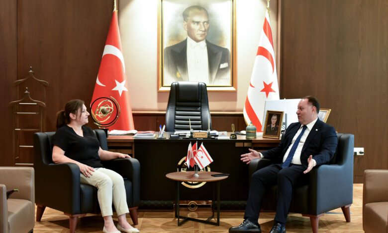 Meclis Başkanı Öztürkler: Yasama yılında 92 yasa kabul edildi