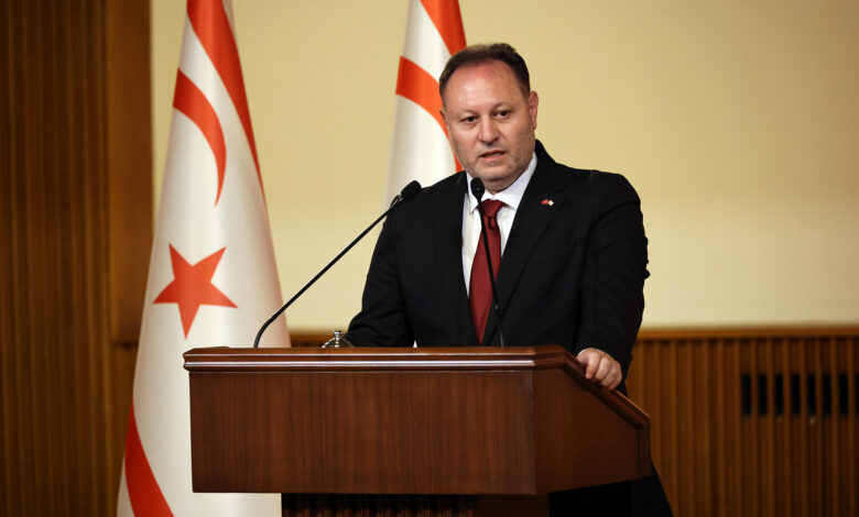 Meclis Başkanı Öztürkler’den Rum Yönetimi’ne Tepki: “Bu Girişim Baskıcı ve İnsani Olmayan Yöntemlerin Yeni Bir Örneğidir”