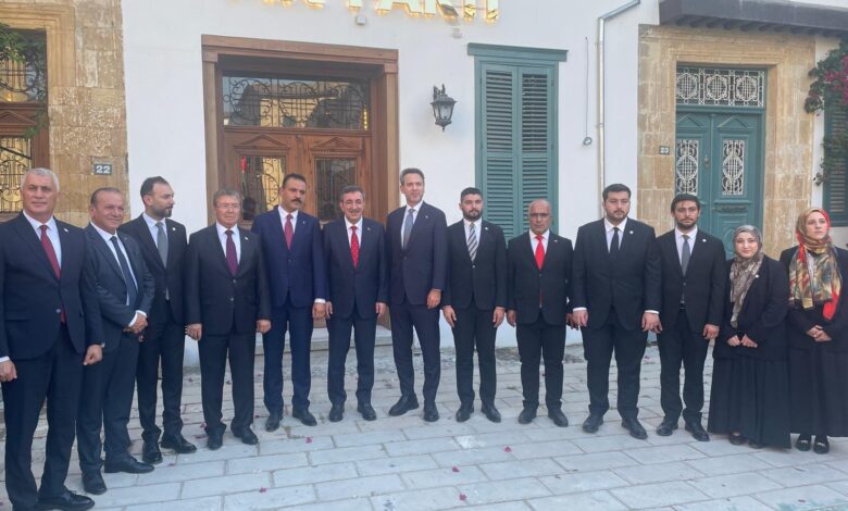 Cumhurbaşkanı Yardımcısı Cevdet Yılmaz, AK Parti KKTC Temsilciliği'ni ziyaret etti