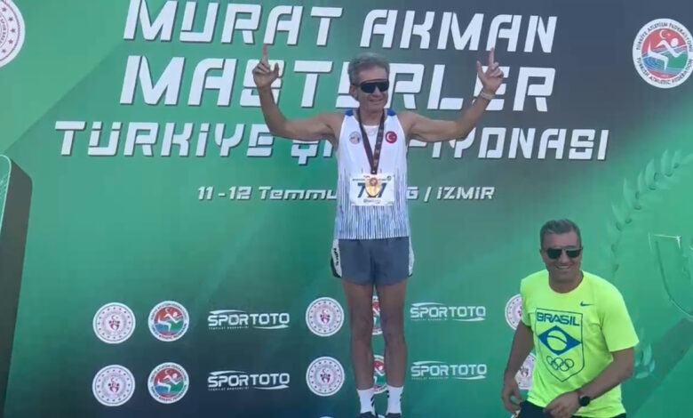 Master atlet Hasan Kasap'tan İzmir'de büyük başarı: 4 altın madalya ve Türkiye rekoru