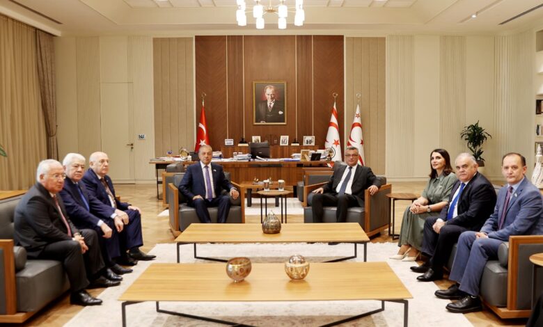 Cumhurbaşkanı Erhürman, Azerbaycan Dostluk Grubu Heyetlerini Kabul Etti