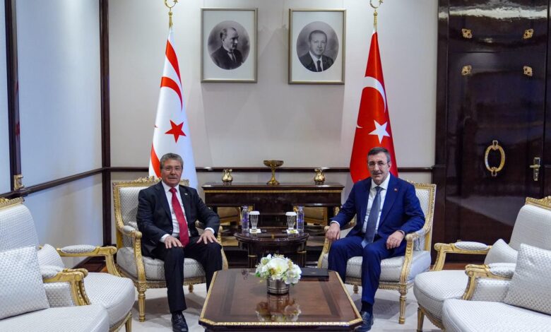 Başbakan Üstel: Fiber optik yatırımı dijital dönüşümün temelidir