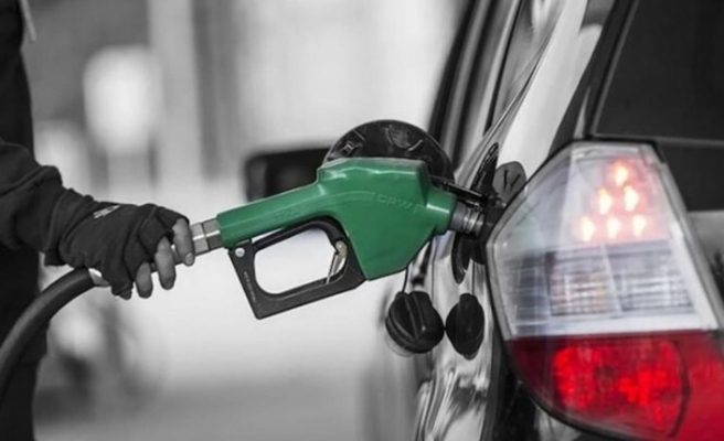 Akaryakıt Fiyatlarında Artış: Benzin ve Diesel Fiyatlarına 4 TL Zam