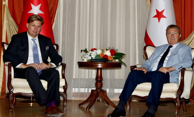 Başbakan Üstel, Alman Milletvekili Krah'ı Kabul Etti