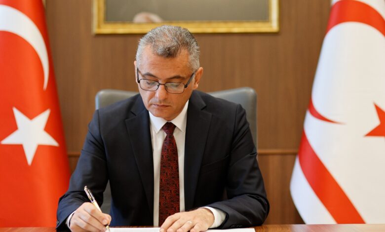 Erhürman'dan Rum tarafının engellemelerine karşı BM, AB ve Barcelona'ya mektup