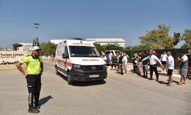 Girne açıklarında su alan feribotta tahliye çalışmaları devam ediyor