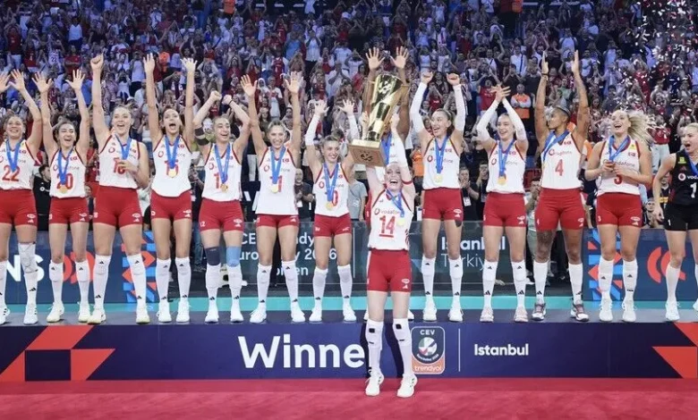 A Milli Kadın Voleybol Takımı üst üste ikinci kez Avrupa Şampiyonu oldu