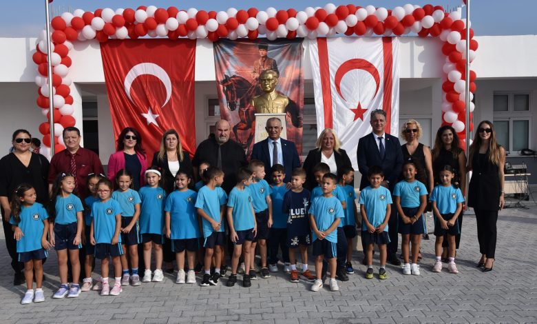 KKTC'de İlköğretimde Yeni Ders Yılı Başladı: Yenilenen Çayırova İlkokulu Hizmete Açıldı