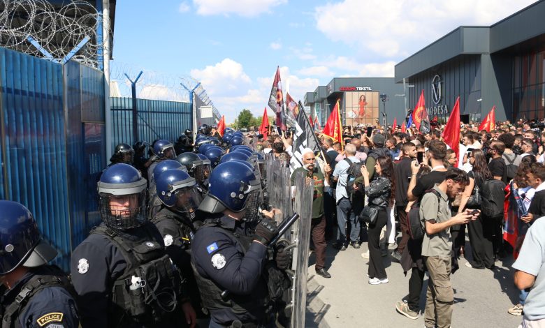 Lahey'deki Savaş Suçları Davasında Eski Kosova Cumhurbaşkanı Thaçi'ye 25 Yıl Hapis Cezası