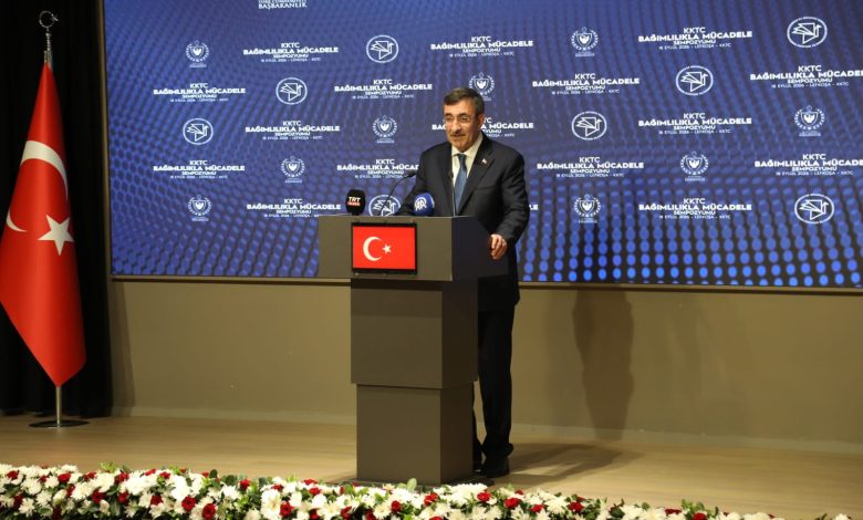 Bağımlılıkla mücadele sempozyumu gerçekleşti, Yılmaz ailelere sunulan hizmetlerin kapsamının genişletileceğini duyurdu