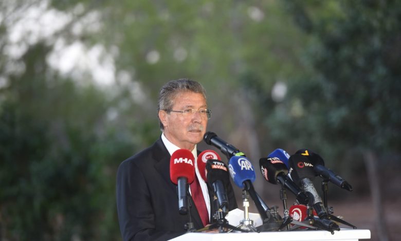 Başbakan Üstel: Geçmişini unutan bir halk geleceğini güvence altına alamaz