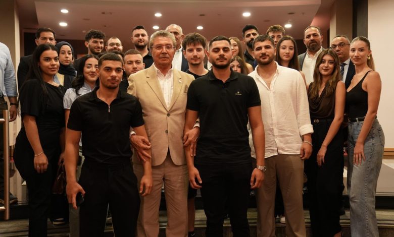 Üstel: Genç konut projesiyle 5 bin gencimizi yuva sahibi yapacağız