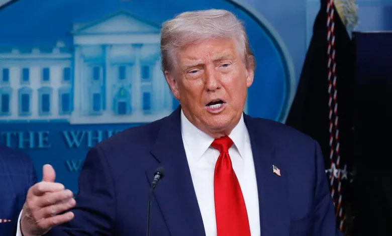 Trump, İran'a yönelik yaptırımları hafifletmeye istekli olduğu iddialarını yalanladı