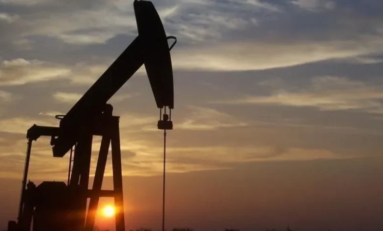 Brent petrolün varil fiyatı 99,39 dolardan işlem görüyor