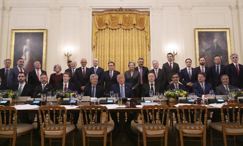 ABD Başkanı Trump, Beyaz Saray'da teknoloji dünyasının liderleriyle buluştu