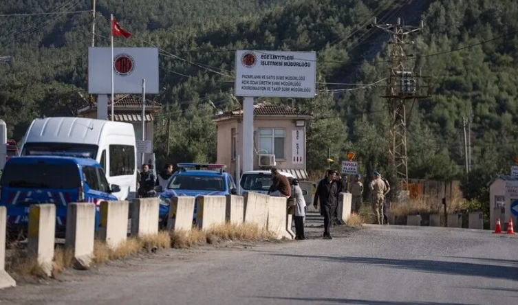 Soma'daki maden ocağında meydana gelen göçükte 5 madenci yaşamını yitirdi