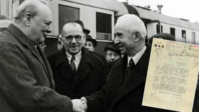 MİT, İNÖNÜ İLE CHURCHİLL'İN GÖRÜŞMESİNE DAİR TARİHİ BELGEYİ PAYLAŞTI