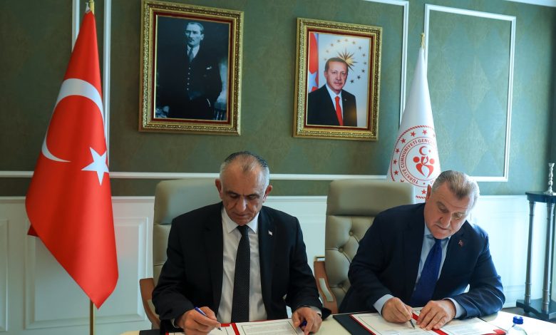 MİLLİ EĞİTİM BAKANLIĞI İLE TÜRKİYE CUMHURİYETİ GENÇLİK VE SPOR BAKANLIĞI ARASINDA PROTOKOL İMZALANDI