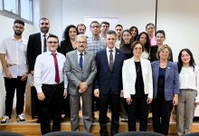 KAMU HİZMETİ KOMİSYONU SINAVLARINDA DERECEYE GİRENLERE ÜSTÜN BAŞARI BELGELERİ TAKDİM EDİLDİ