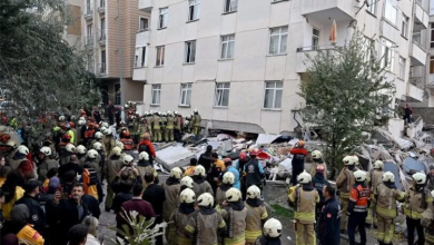 İstanbul Maltepe’de 7 katlı binada kısmi çökme meydana geldi