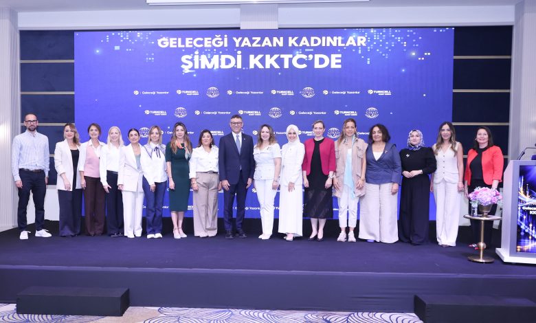 KUZEY KIBRIS'TA KADINLAR İÇİN TEKNOLOJİ EĞİTİMİ: 'GELECEĞİ YAZAN KADINLAR PROGRAMI' TANITILDI