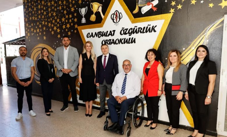 NİLDEN BEKTAŞ ERHÜRMAN, ENGELLİ BİREYLER İÇİN OKULLARDA YAPILAN DÜZENLEMELERİ İNCELEDİ