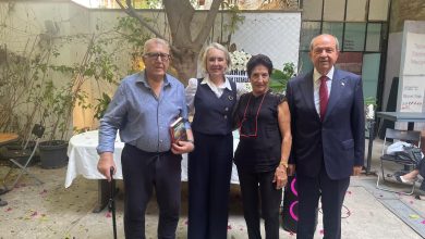 YAZAR SERRA MENEKAY’IN “KÖKLERDEN DALLARA” ADLI TARİH KİTABI TANITILDI
