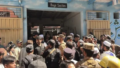 PAKİSTAN'DA OKUL ÇATISI ÇÖKTÜ: 27 ÖĞRENCİ VE BİR ÖĞRETMEN HAYATINI KAYBETTİ