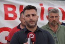 PETROL-İŞ'İN K-PET'TEKİ SÜRESİZ GREVİ ÜÇÜNCÜ GÜNÜNDE: BAKANLIK BUGÜN TARAFLARLA GÖRÜŞECEK