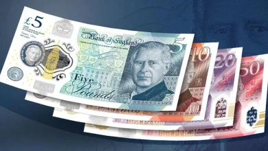 Dolar 49,75, euro 55,9 İngiliz Sterlini 66,35 TL’den işlem görüyor
